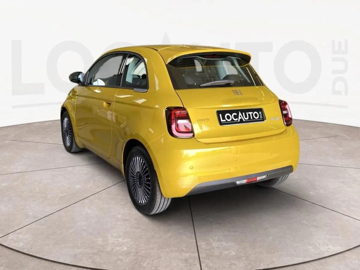 Fiat 500 nuova a Torino (5)