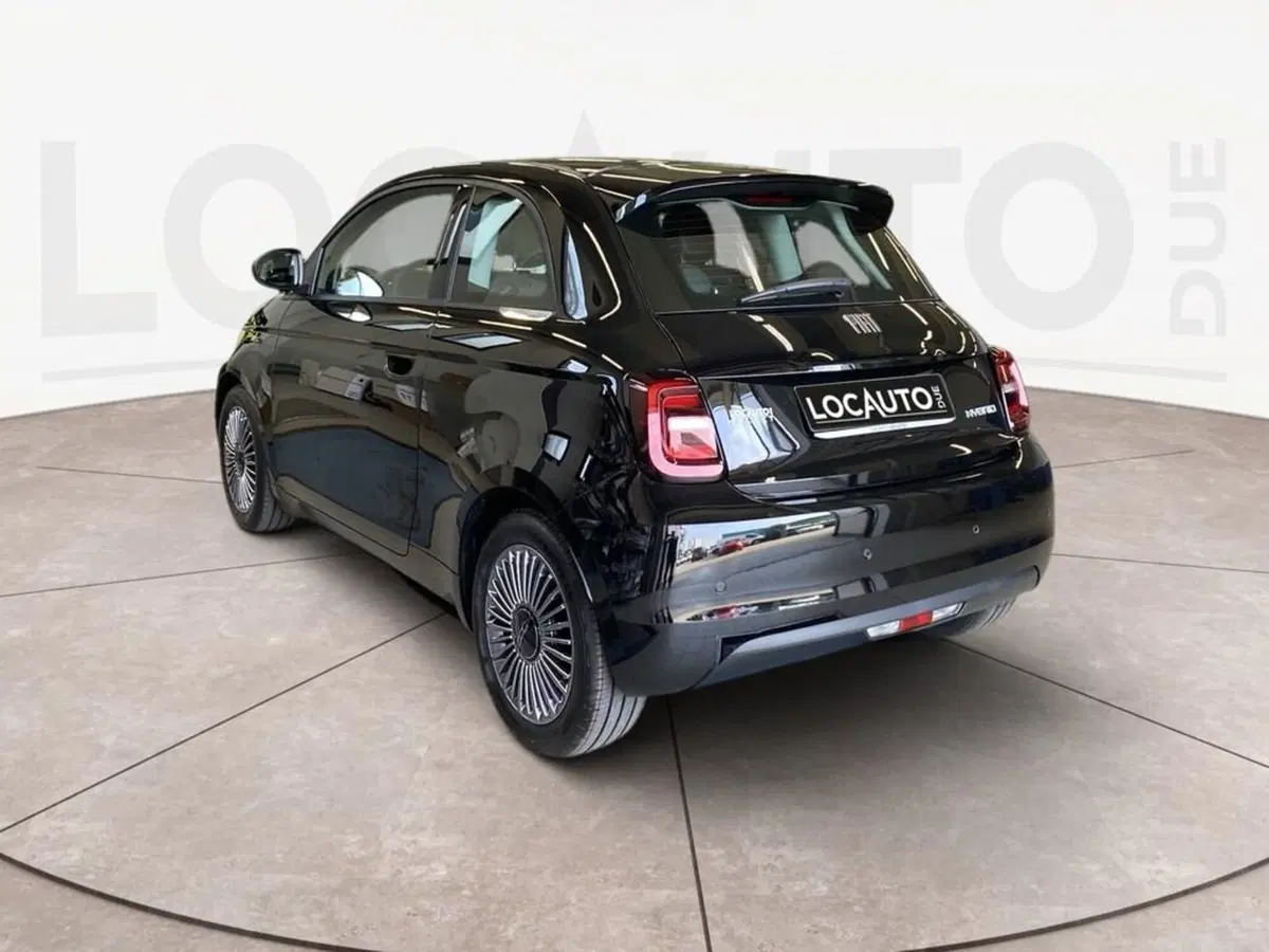 Fiat 500 nuova a Torino (5)