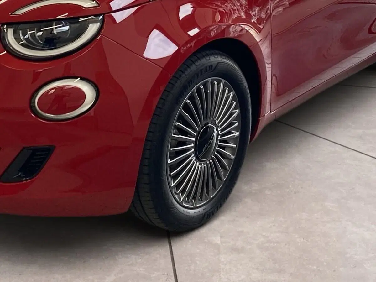 Fiat 500 nuova a Torino (15)