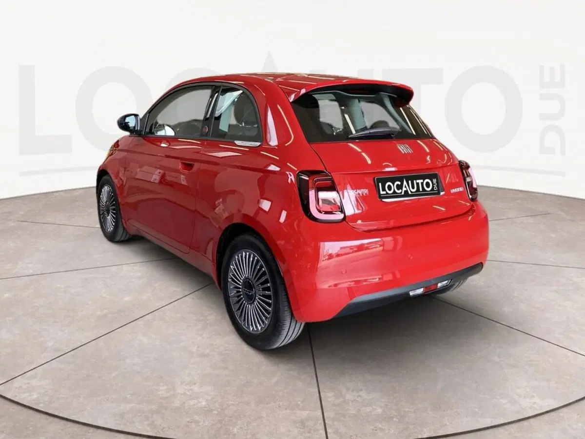 Fiat 500 nuova a Torino (5)