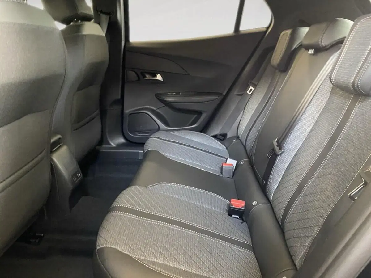 Peugeot 2008 nuova a Torino (8)
