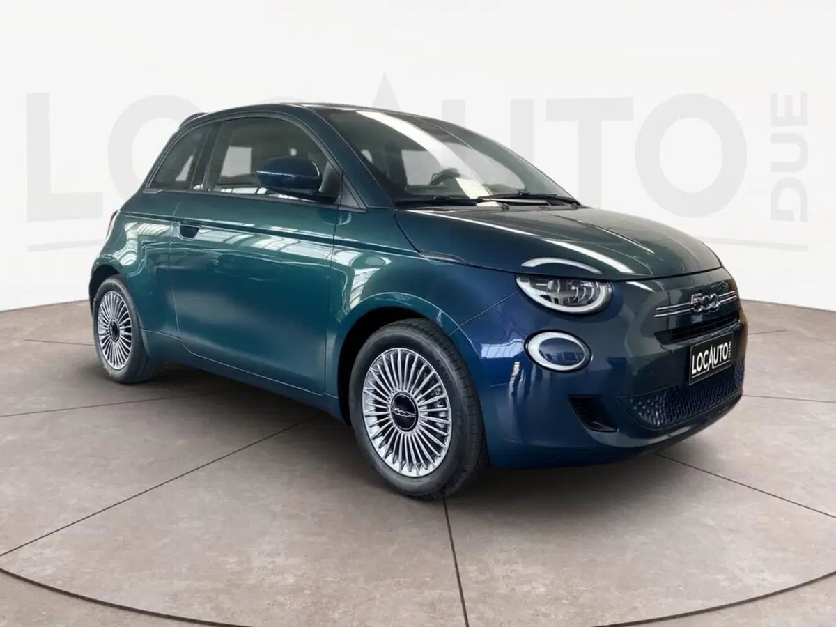 Fiat 500 nuova a Torino (3)
