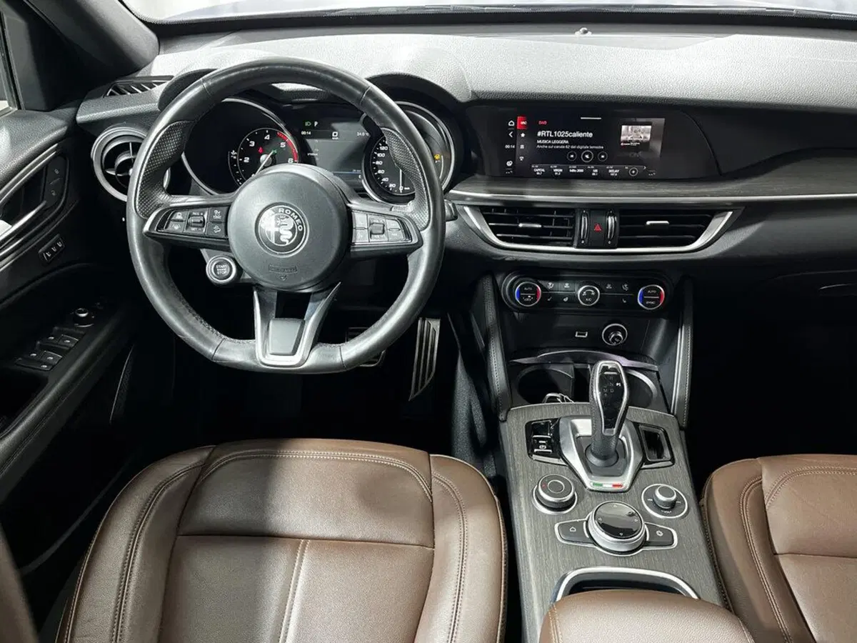 Alfa Romeo Stelvio usata a Sondrio (13)