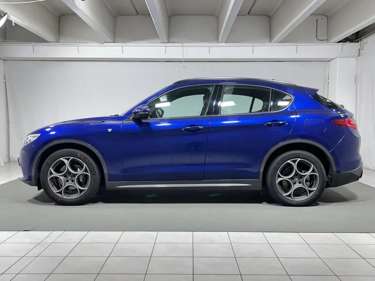 Alfa Romeo Stelvio usata a Sondrio (2)