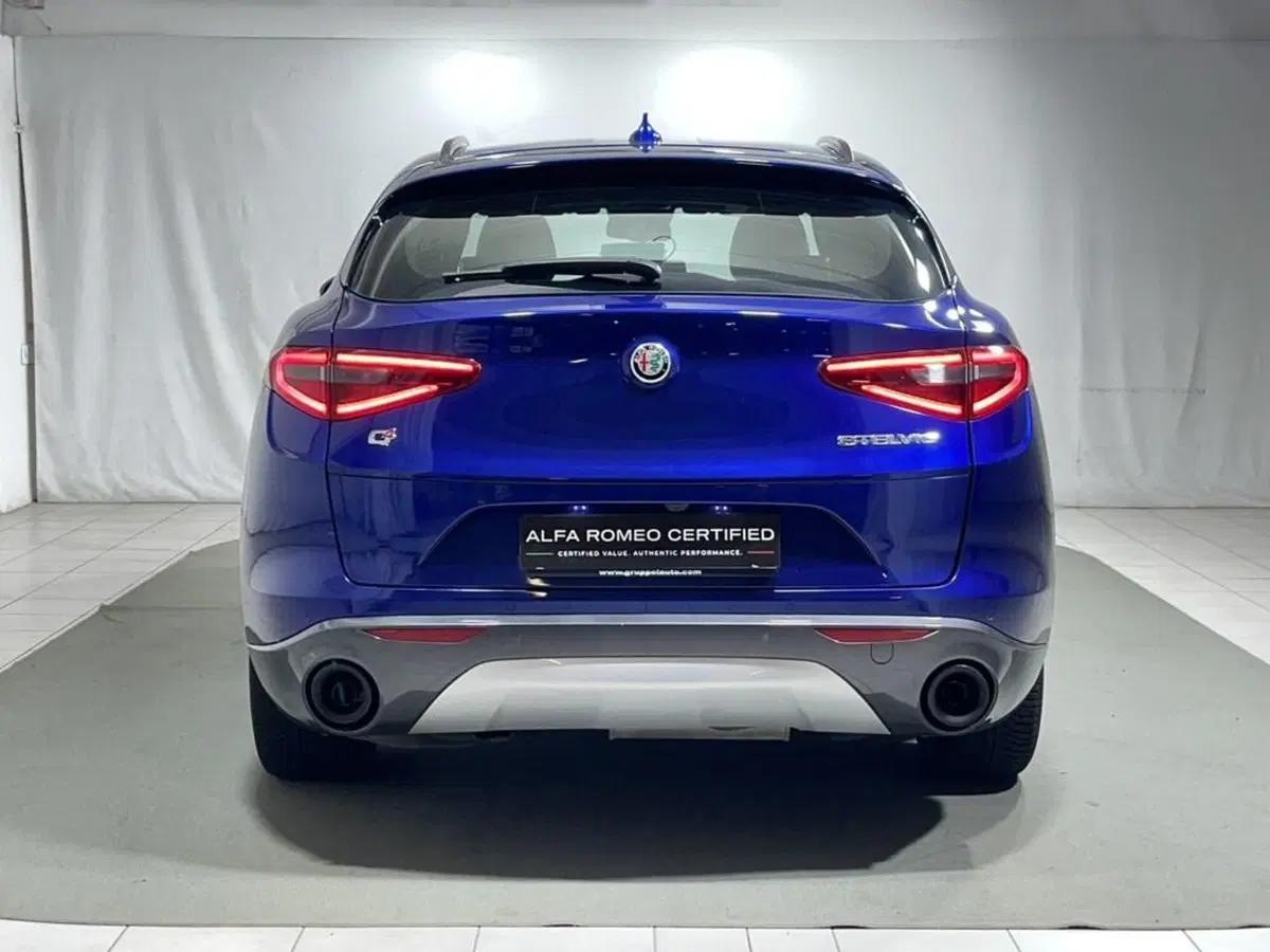 Alfa Romeo Stelvio usata a Sondrio (4)