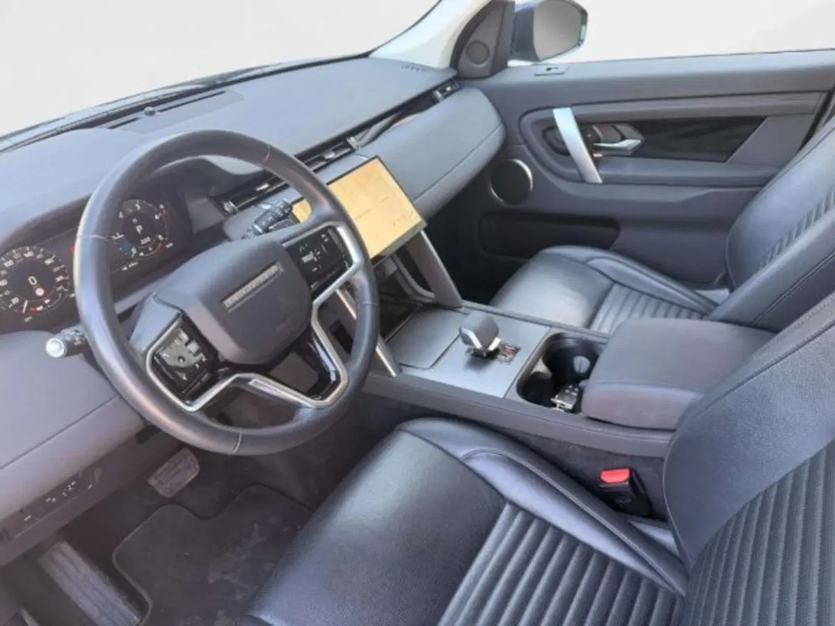 Land Rover Discovery Sport usata a Siena (12)