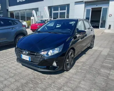 Hyundai i20 1.2 MPI MT ConnectLine del 2021 usata a Rende
