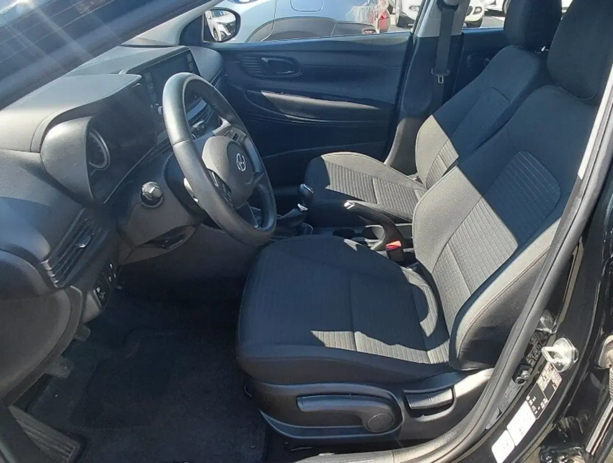 Hyundai i20 usata a Cosenza (11)