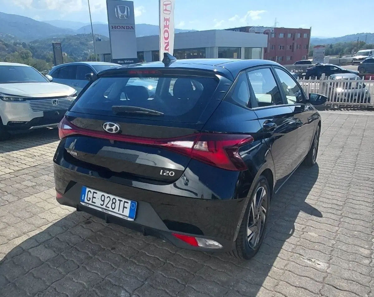 Hyundai i20 usata a Cosenza (4)