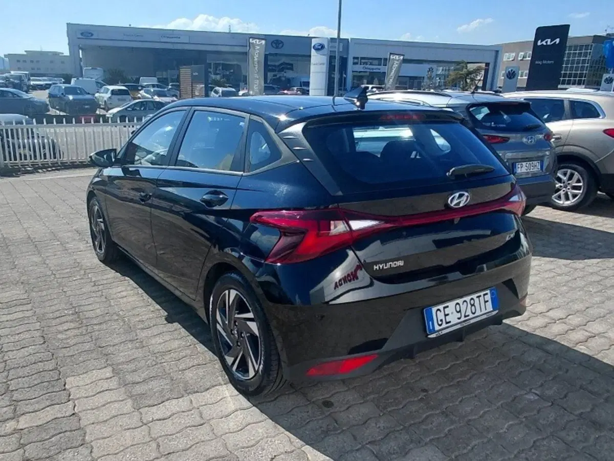 Hyundai i20 usata a Cosenza (6)