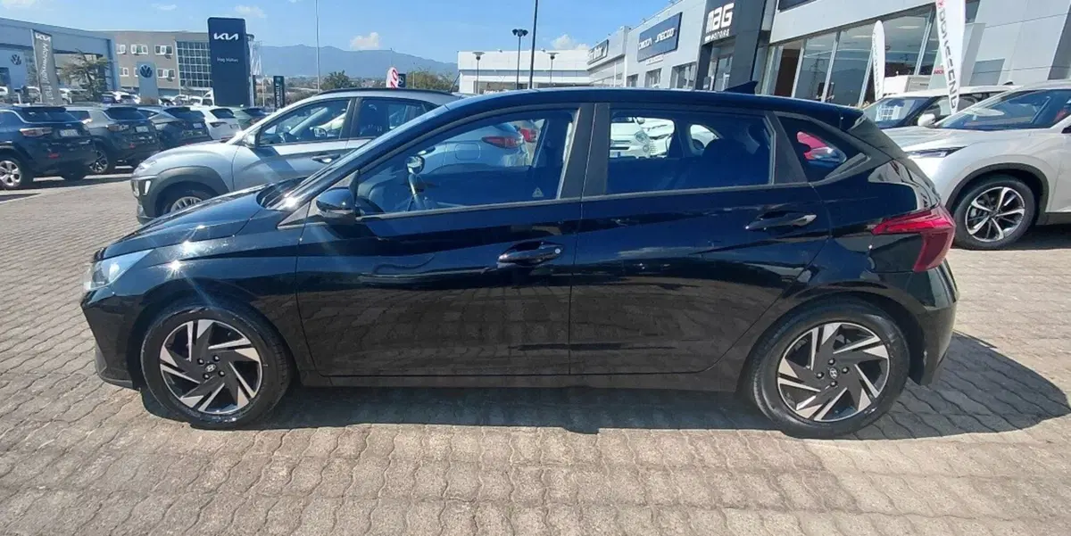 Hyundai i20 usata a Cosenza (7)