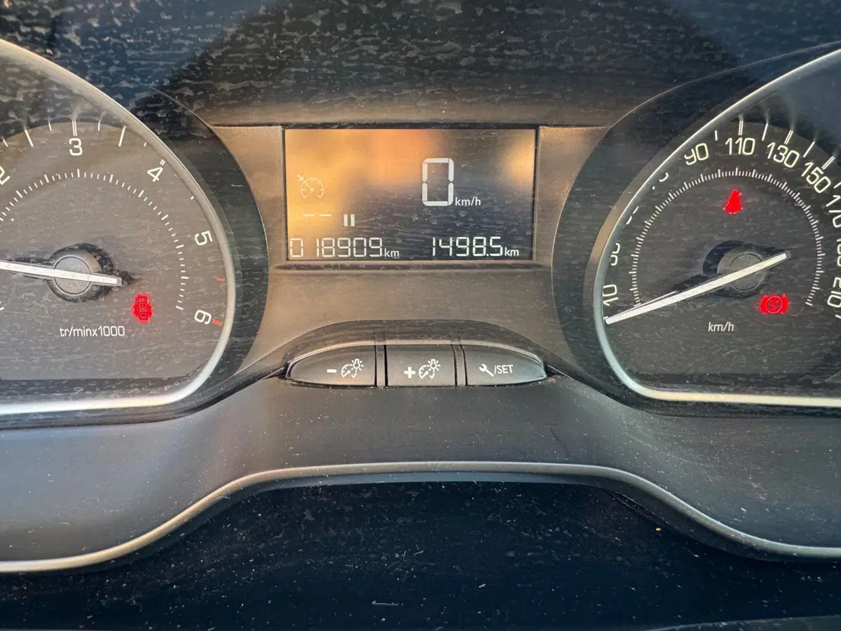Peugeot 2008 usata a Palermo (7)