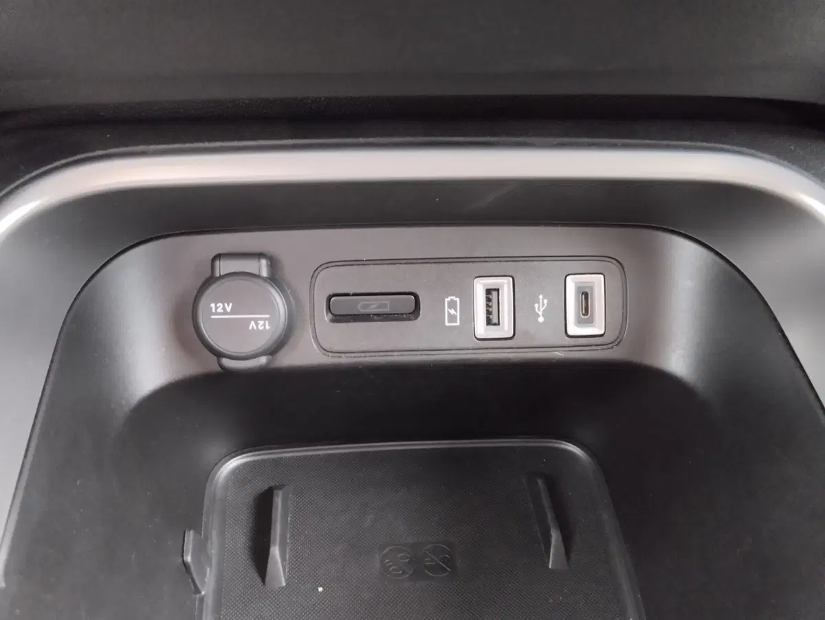 Jeep Avenger usata a Asti (19)