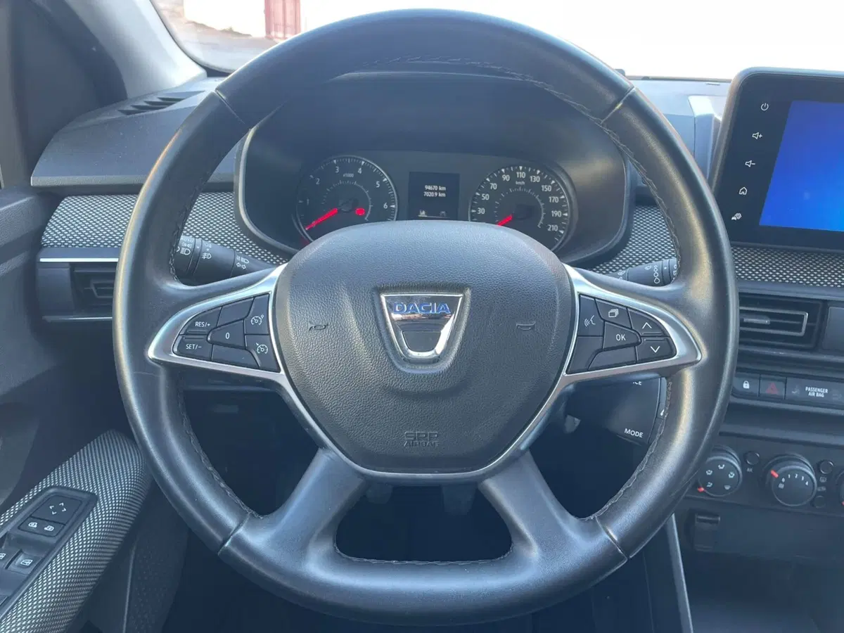 Dacia Sandero usata a Messina (16)