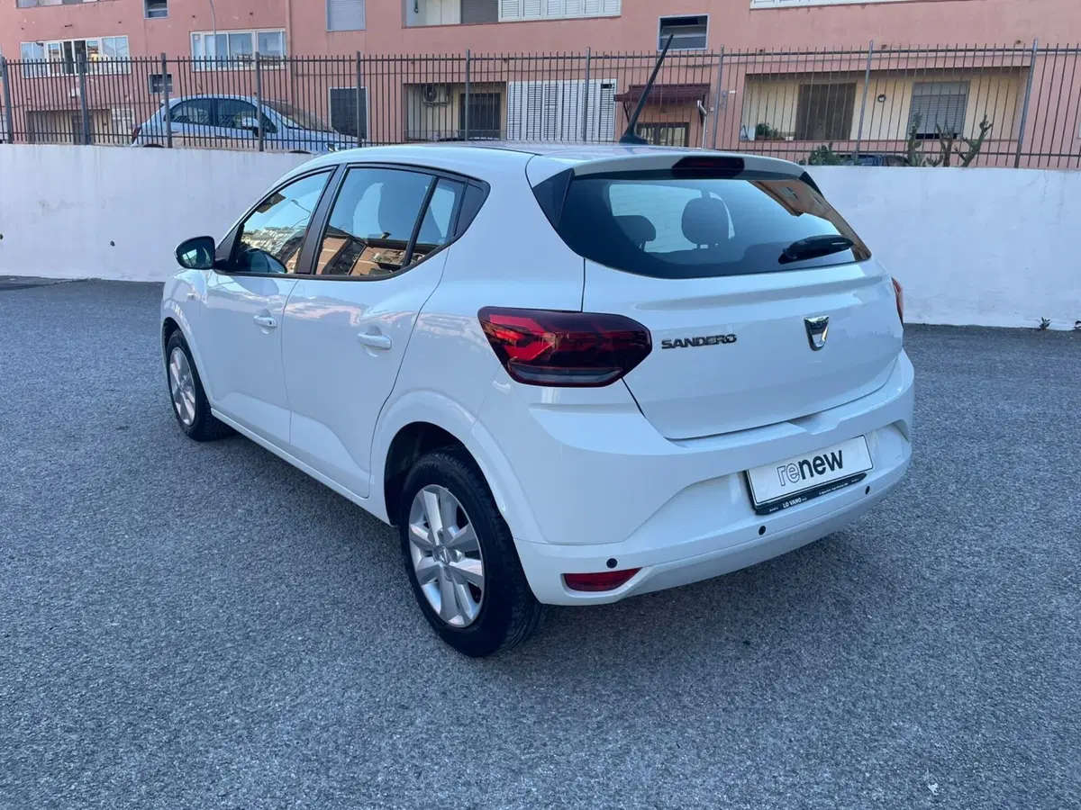 Dacia Sandero usata a Messina (7)