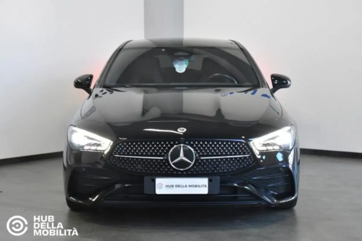 Mercedes-Benz CLA Shooting Brake usata a Perugia