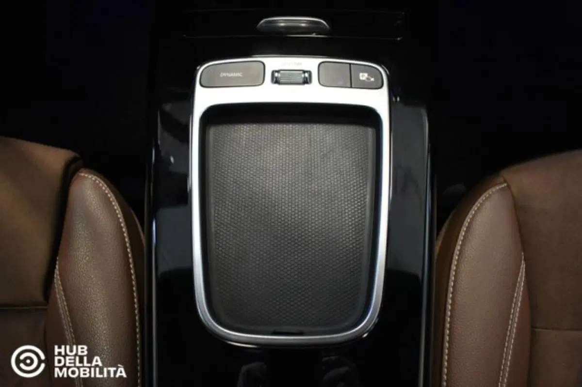 Mercedes-Benz CLA Shooting Brake usata a Perugia (12)