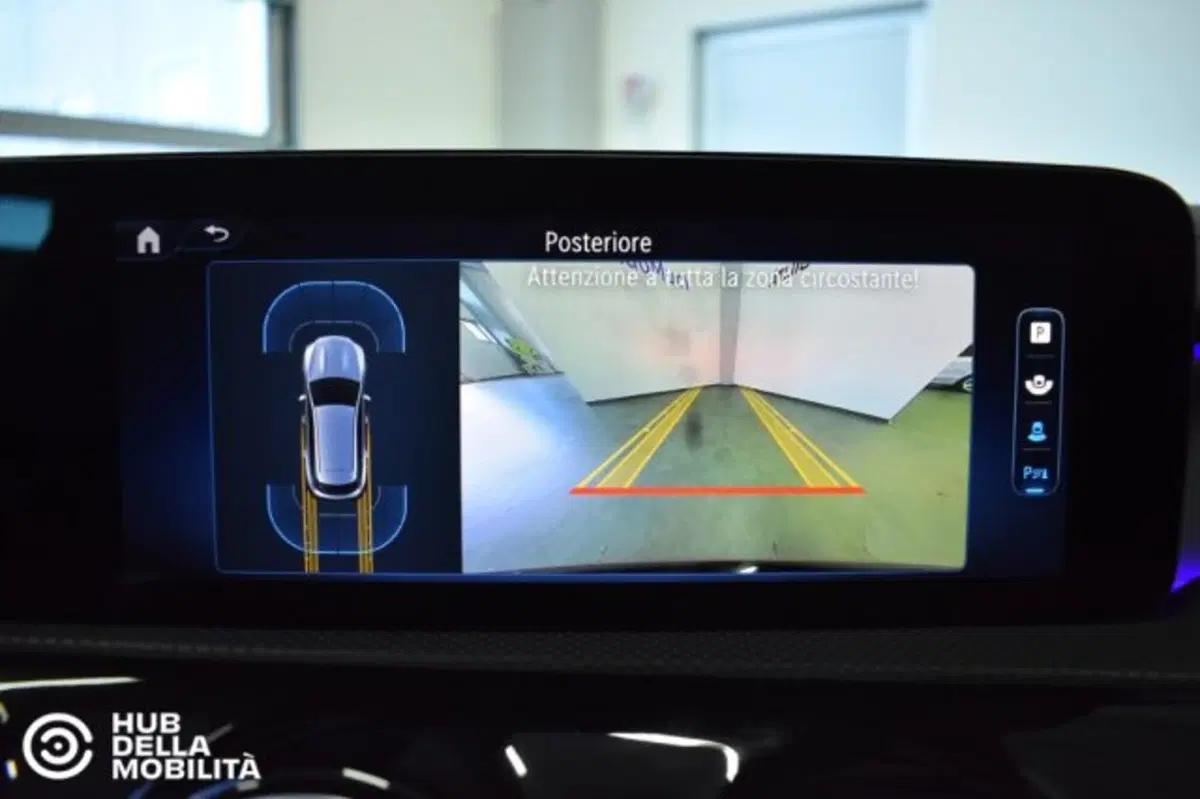 Mercedes-Benz CLA Shooting Brake usata a Perugia (15)