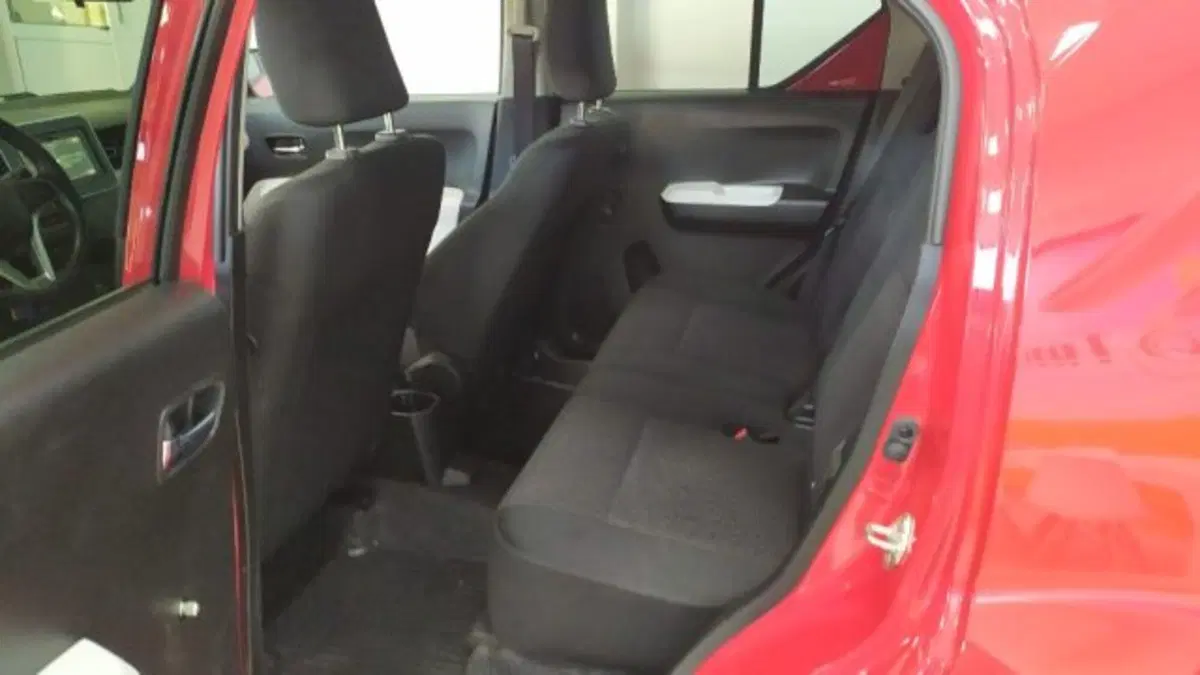 Suzuki Ignis usata a Trieste (8)