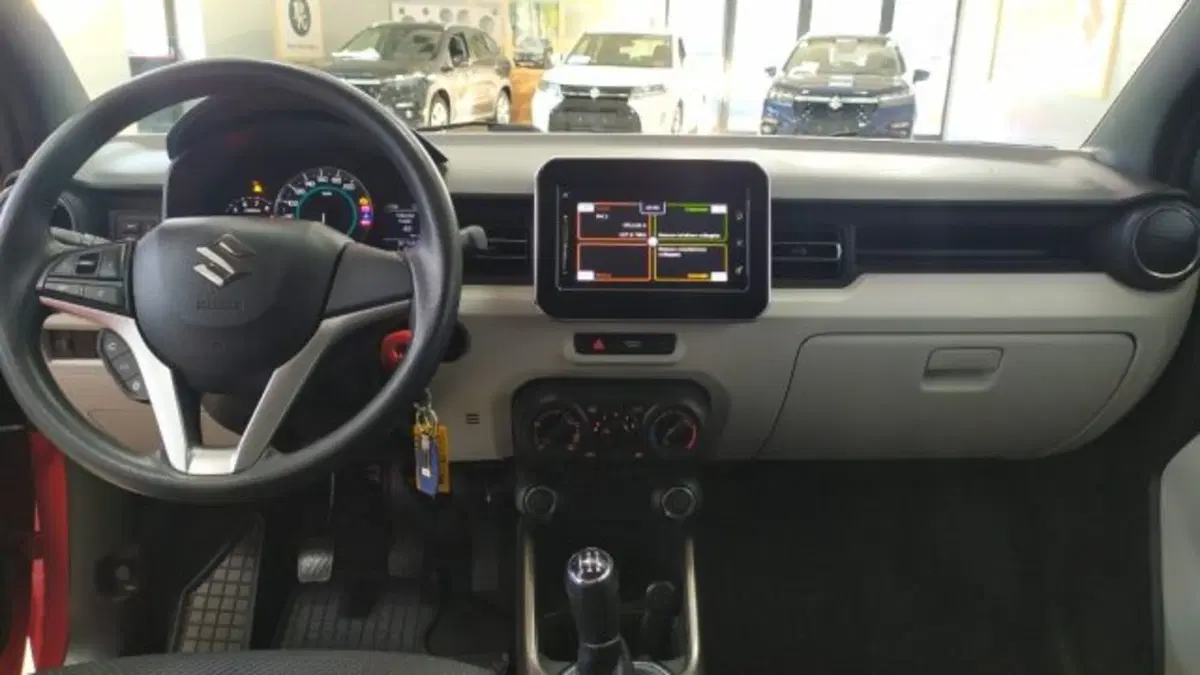 Suzuki Ignis usata a Trieste (9)