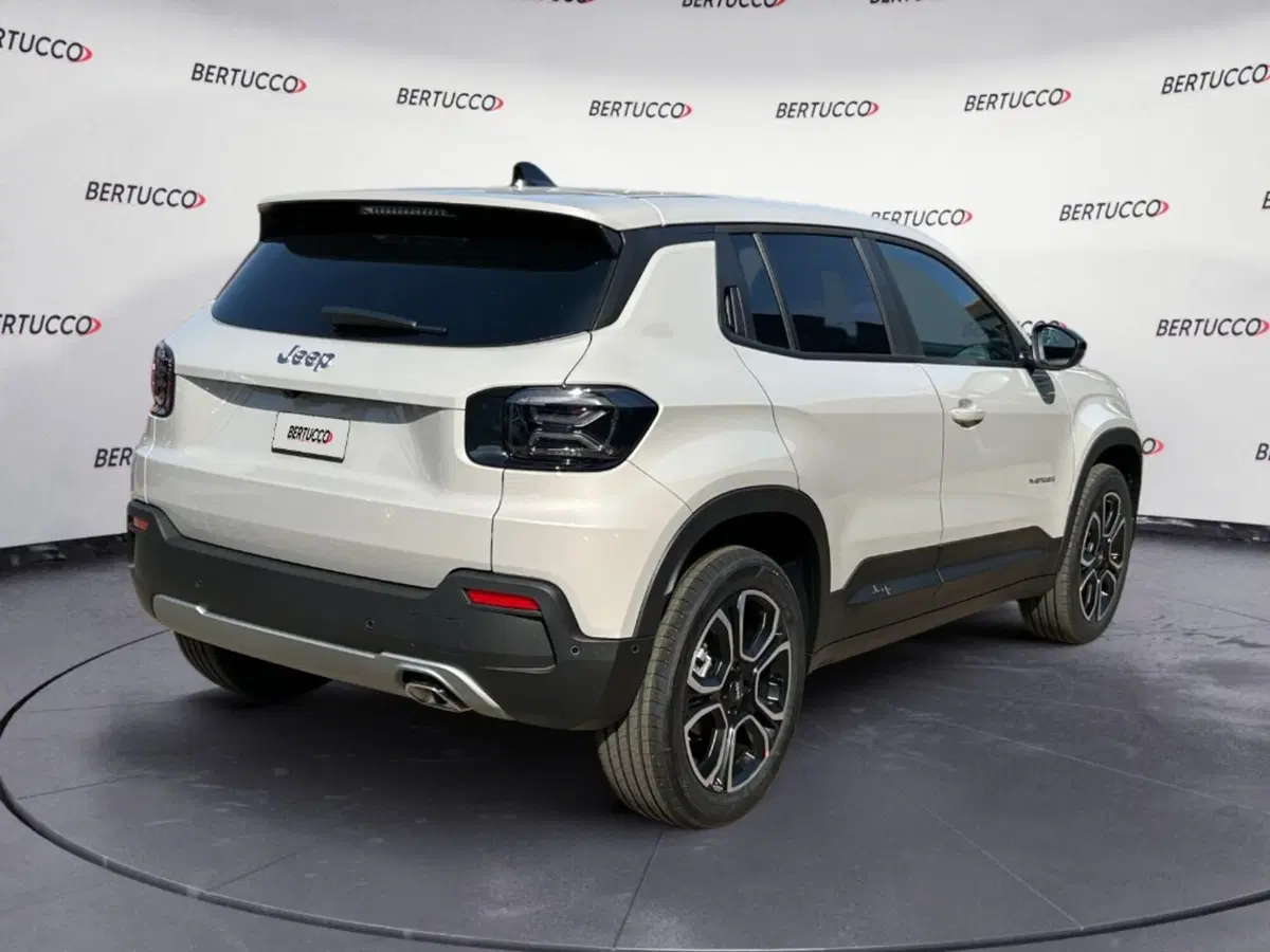 Jeep Avenger nuova a Verona (4)