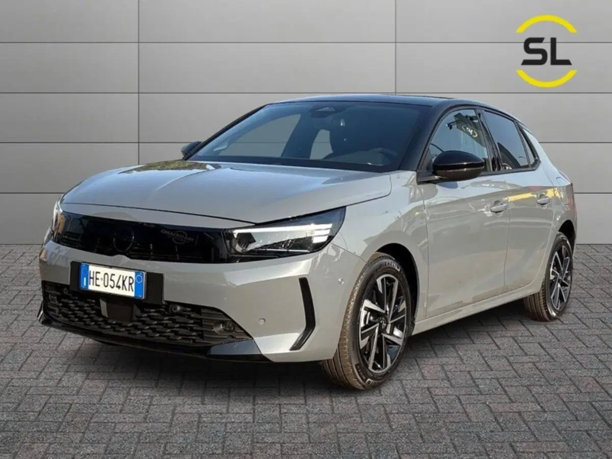 Opel Corsa nuova a Lecco