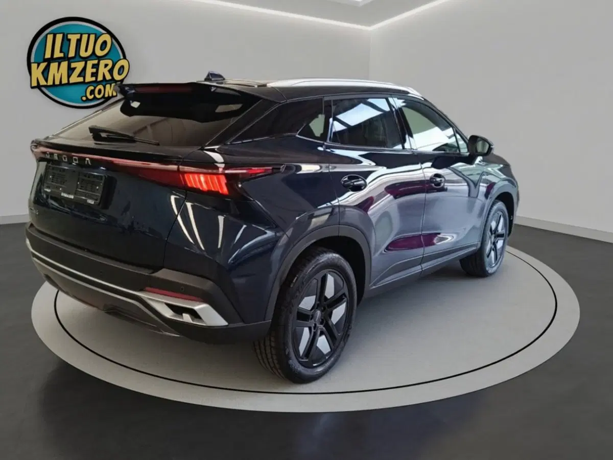 Omoda Omoda 5 nuova a Monza e Brianza (4)
