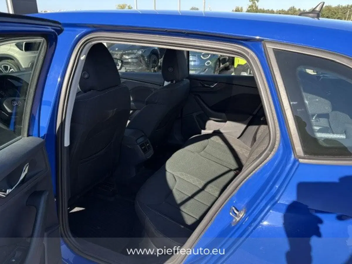 Skoda Scala usata a Macerata (12)