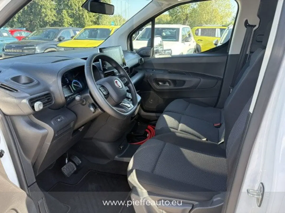 Fiat e-Doblò Furgone usata a Macerata (10)