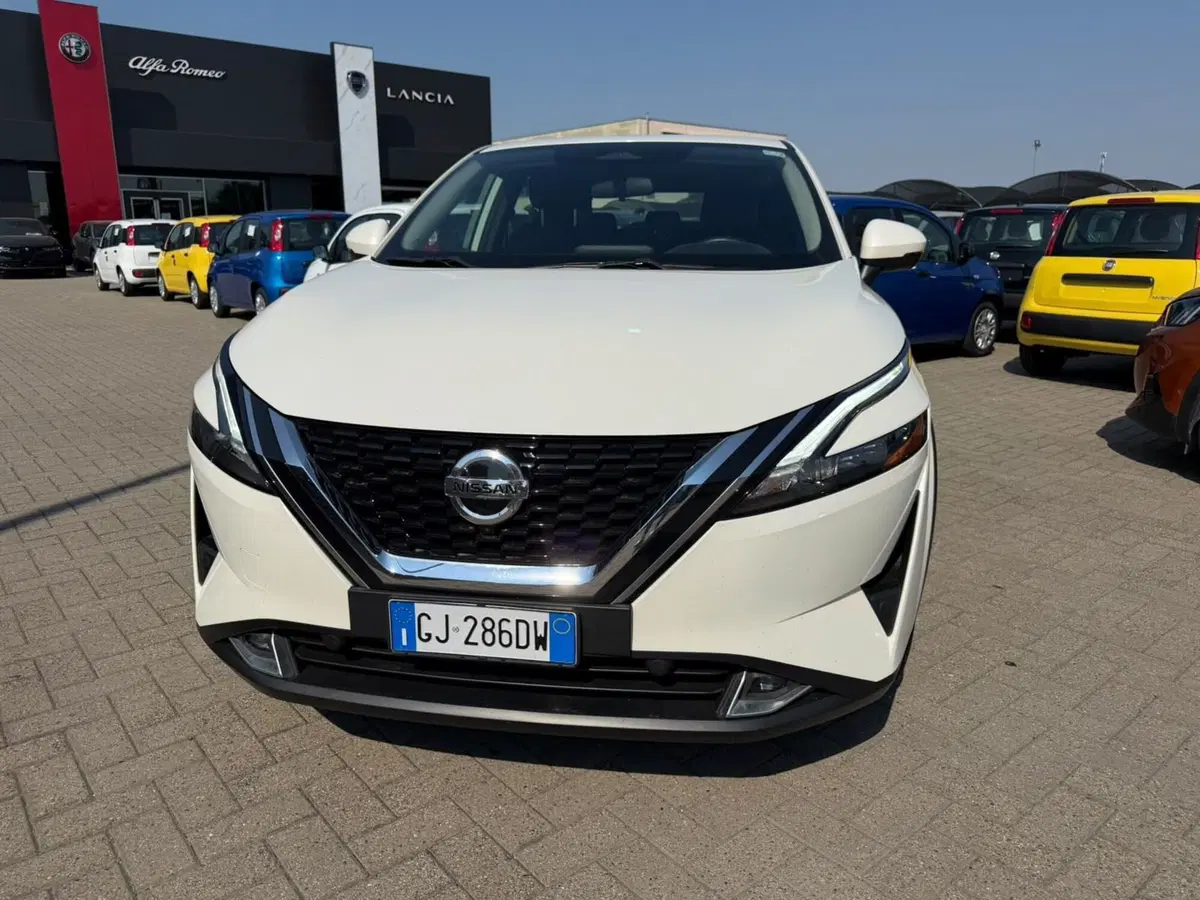 Nissan Qashqai usata a Alessandria (2)
