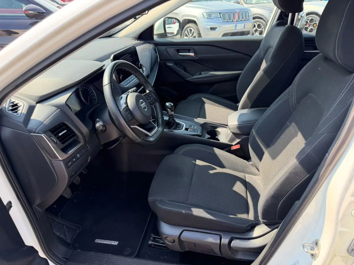 Nissan Qashqai usata a Alessandria (9)