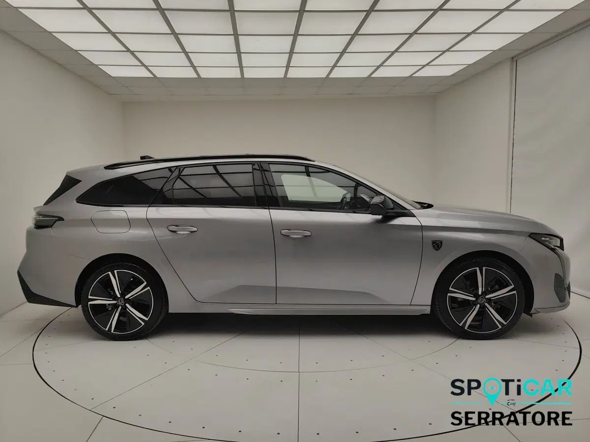Peugeot 308 SW usata a Como (18)
