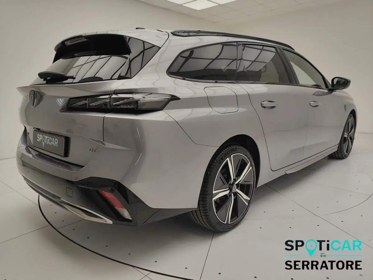 Peugeot 308 SW usata a Como (6)