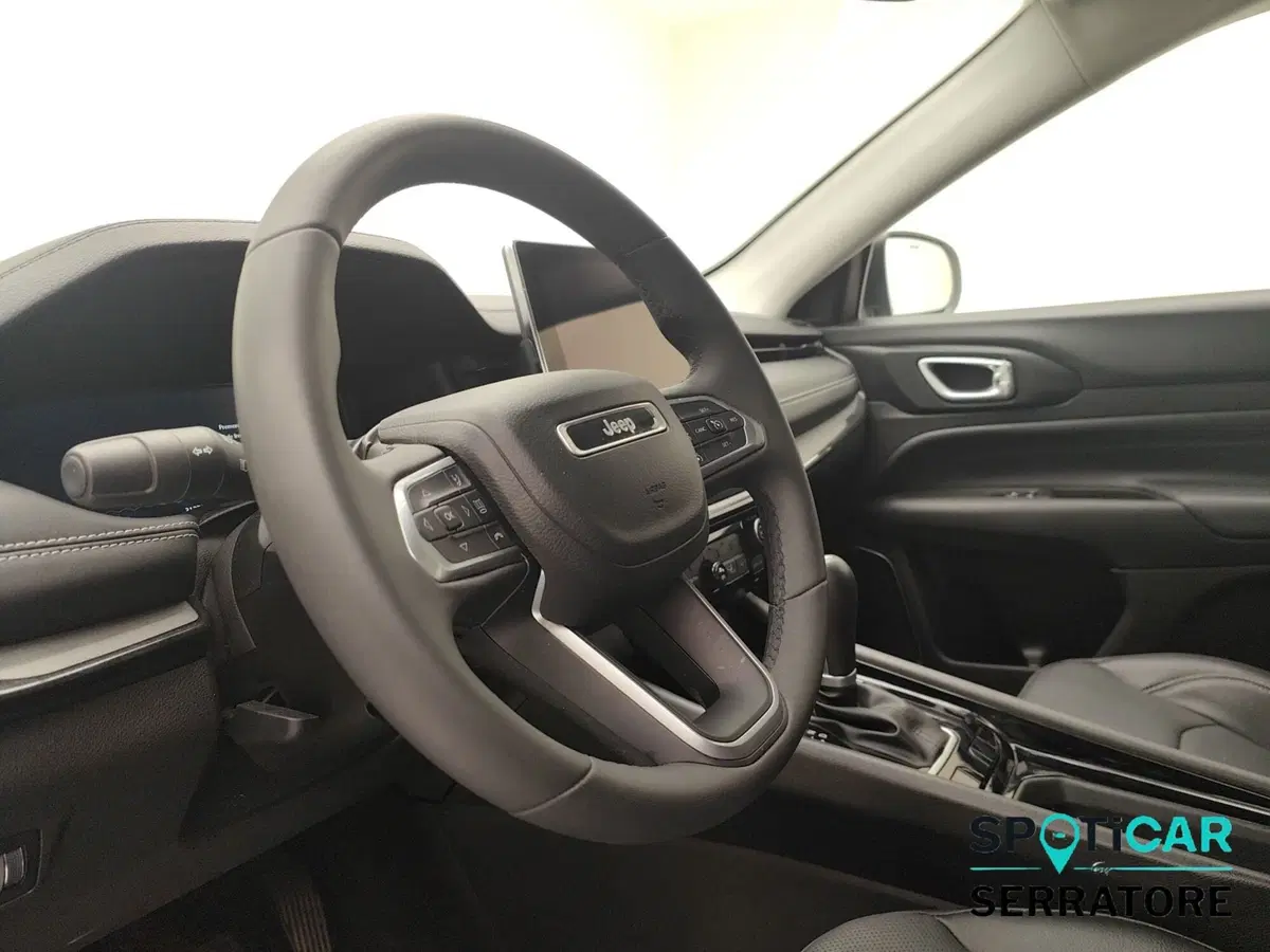 Jeep Compass usata a Como (9)