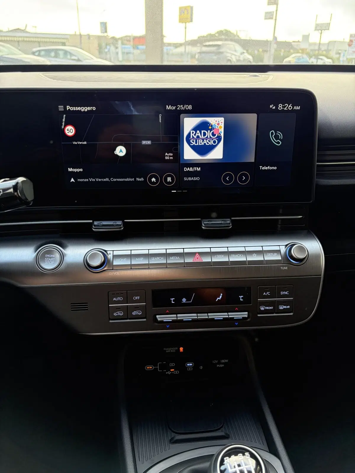 Hyundai Kona nuova a Vercelli (9)