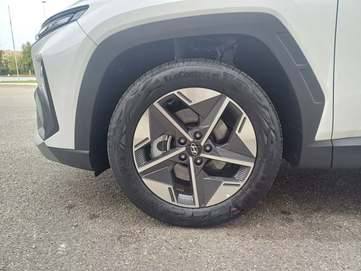 Hyundai Tucson nuova a Vercelli (14)