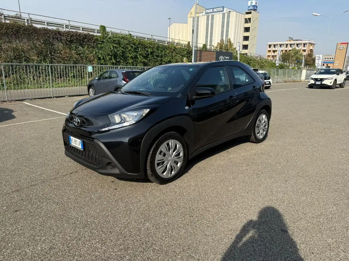 Toyota Aygo X nuova a Piacenza