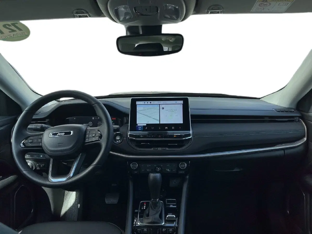 Jeep Compass nuova a Torino (8)