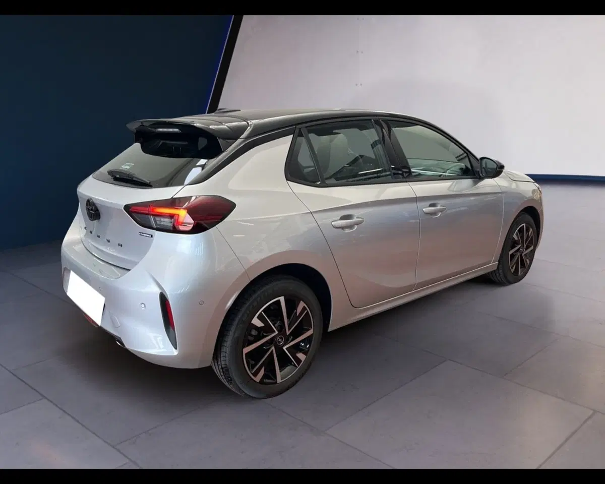Opel Corsa usata a Torino (12)