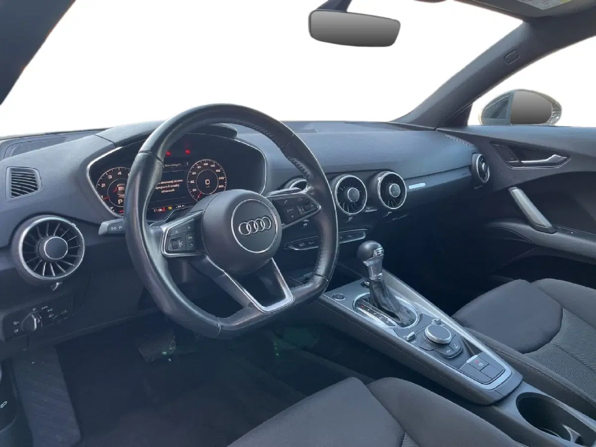 Audi TT Coupé usata a Torino (10)