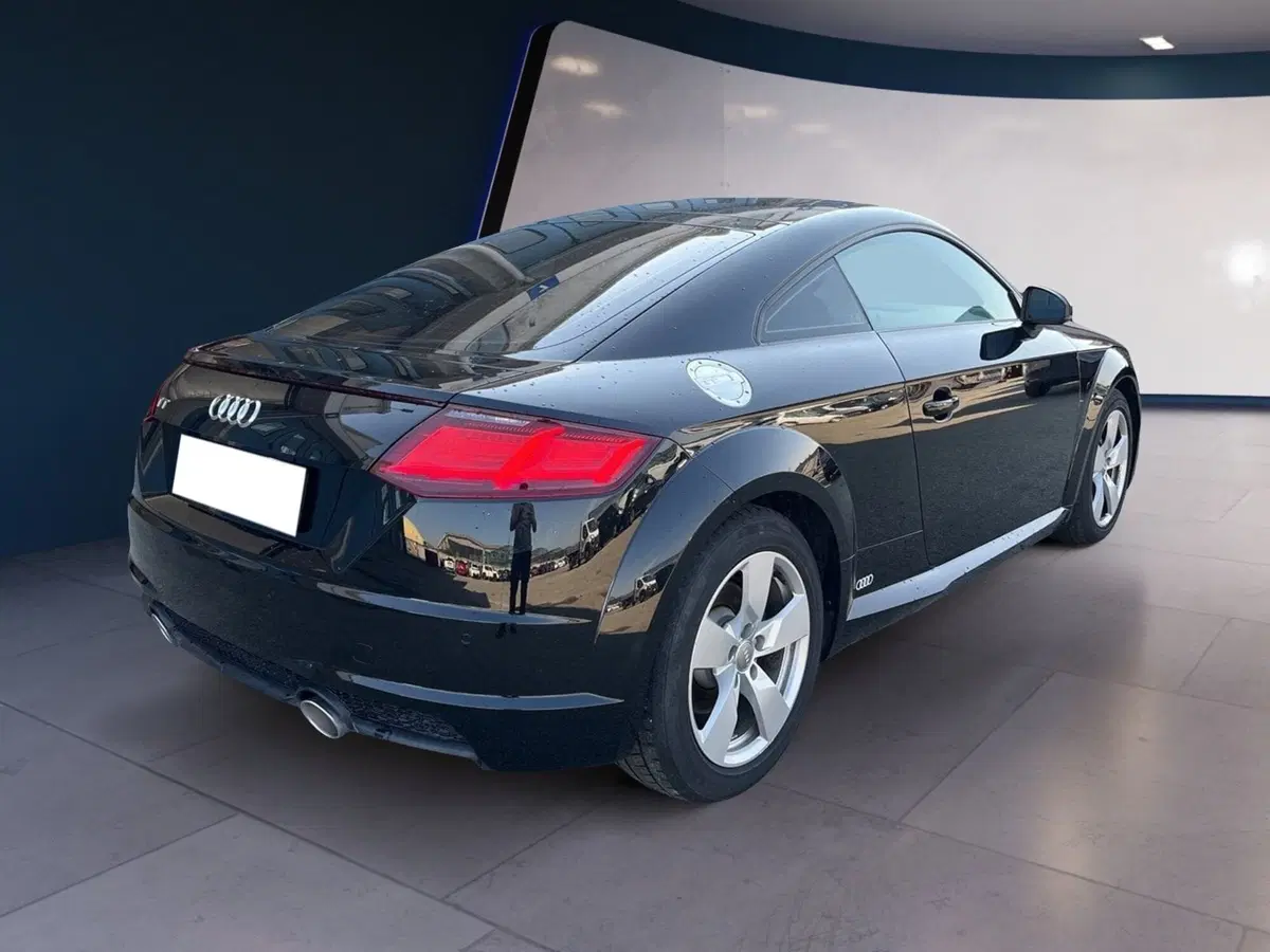 Audi TT Coupé usata a Torino (4)