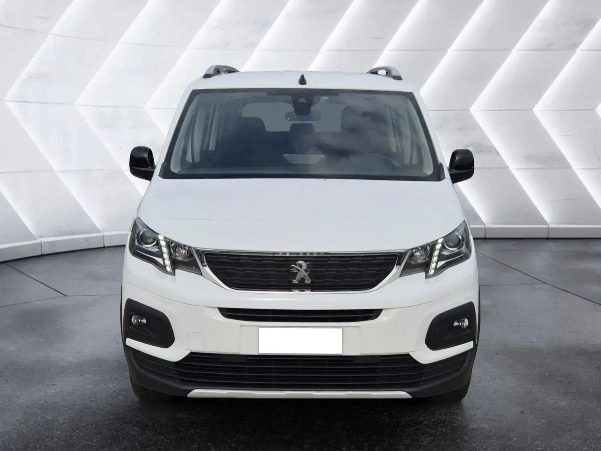 Peugeot Rifter usata  (2)