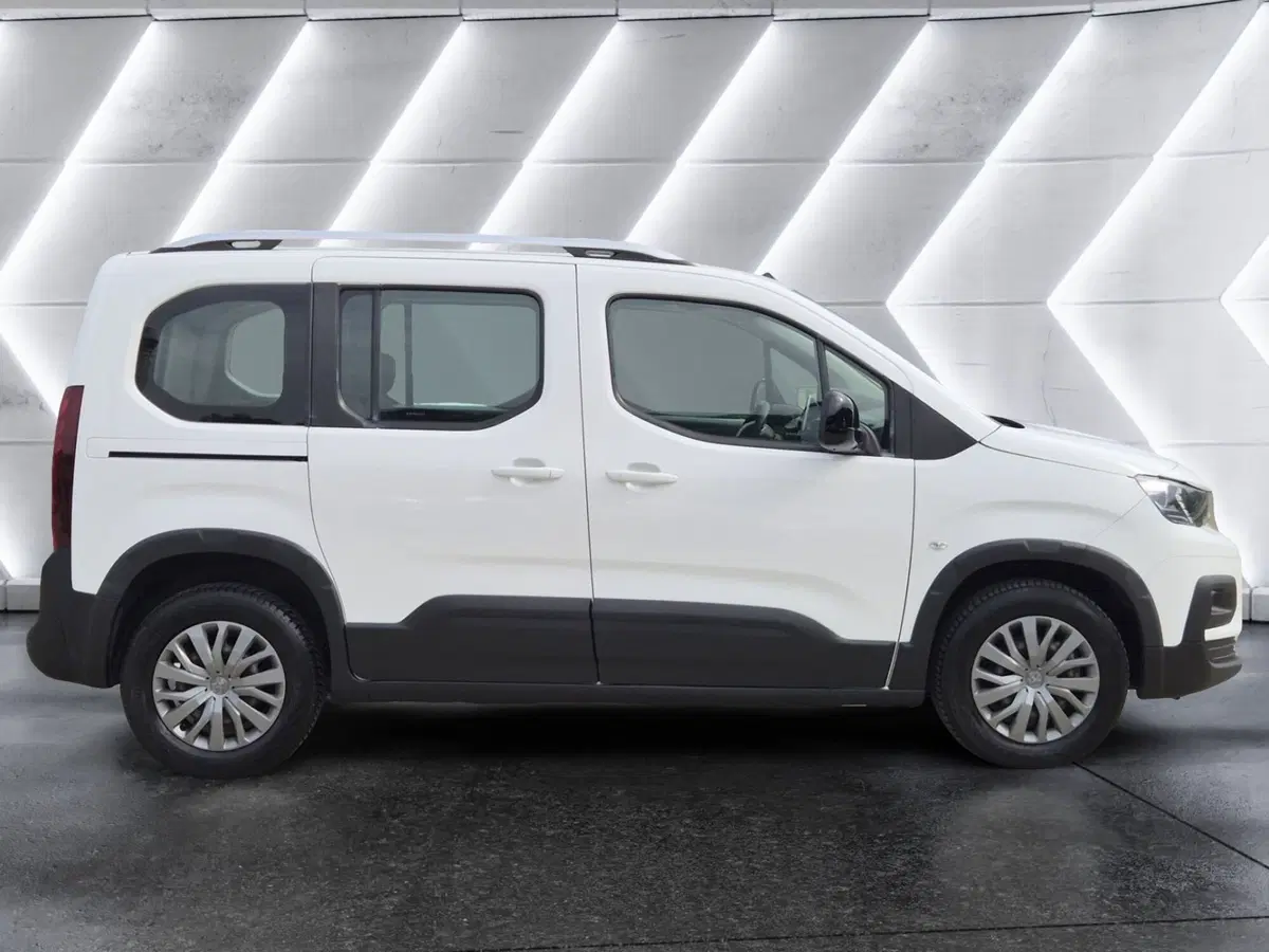 Peugeot Rifter usata  (5)