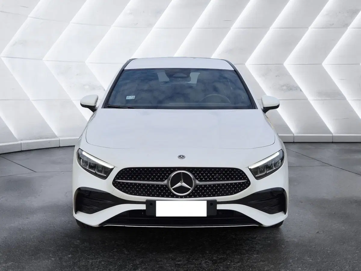 Mercedes-Benz Classe A usata  (2)
