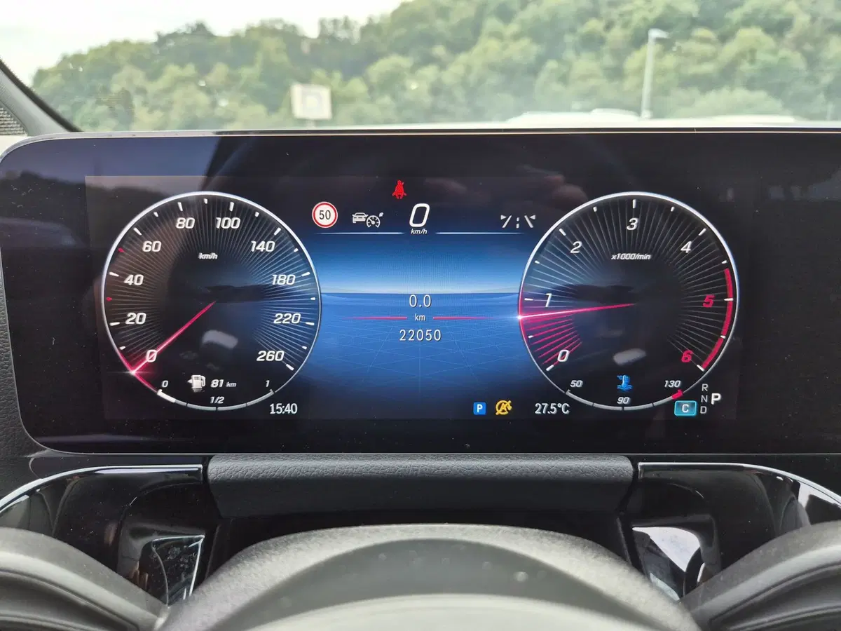 Mercedes-Benz GLA SUV usata  (14)