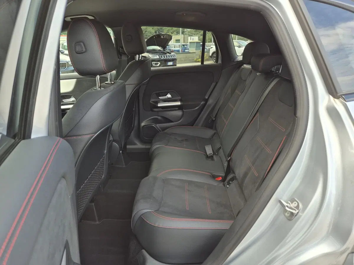 Mercedes-Benz GLA SUV usata  (7)
