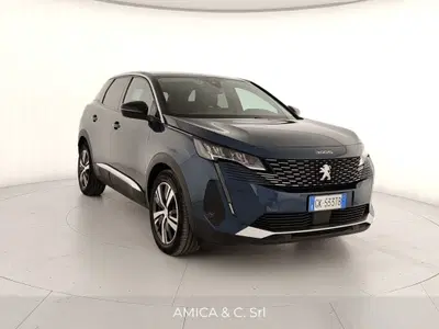 Peugeot 3008 BlueHDi 130 S&S EAT8 Allure Pack del 2022 usata a Caserta