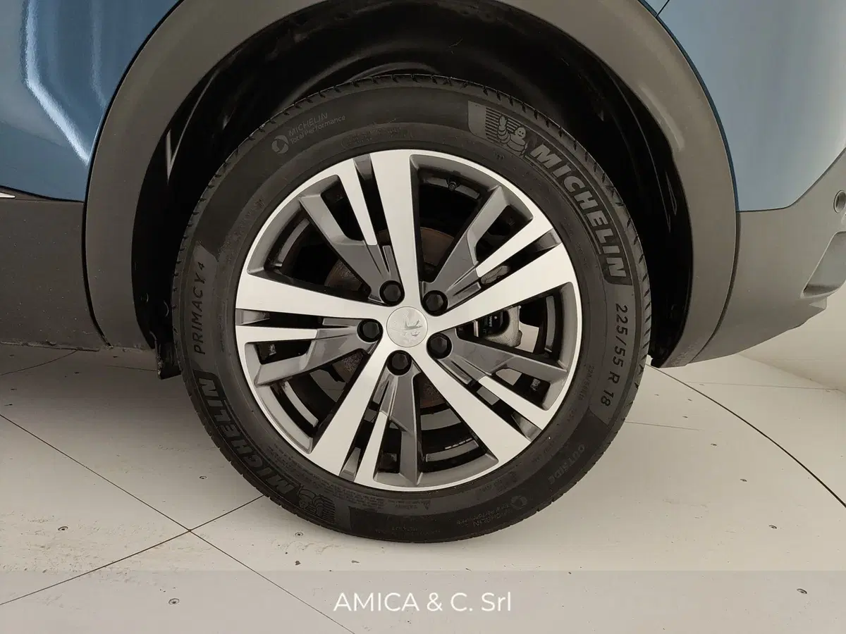 Peugeot 3008 usata a Caserta (12)