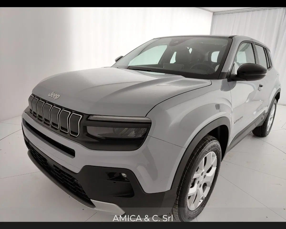 Jeep Avenger nuova a Caserta (12)