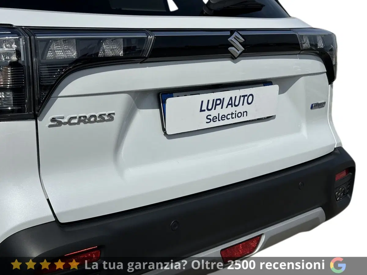 Suzuki S-Cross nuova a Pistoia (9)